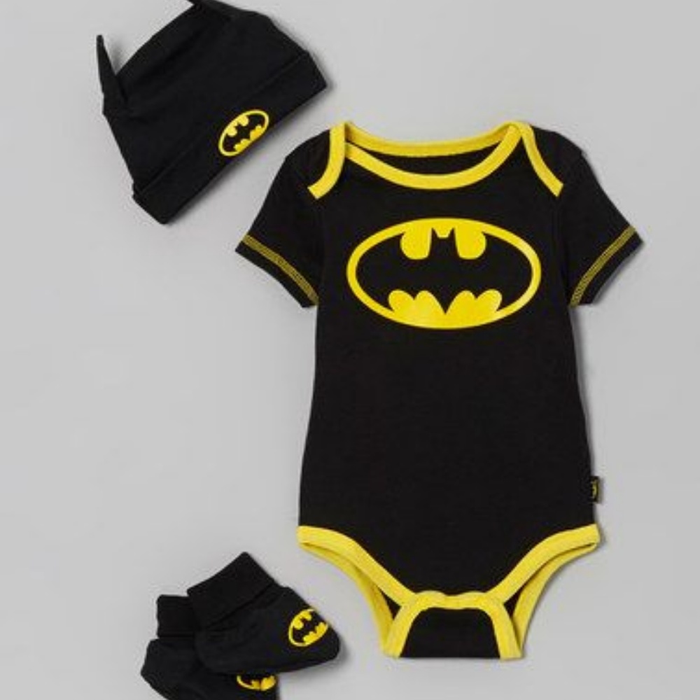 0-3 Months Baby Batman Outfit w/ Booties!!!